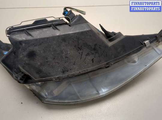 Фара передняя на Ford Focus I