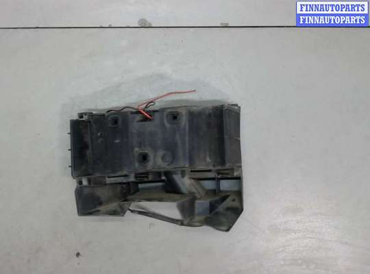 купить Кронштейн бампера на Volvo XC90 2002-2014