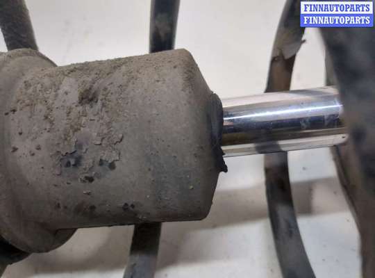 Стойка подвески амортизационная на Honda CR-V II (RD_)