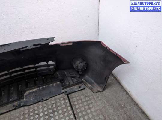 Заглушка буксировочного крюка NS953346 на Nissan Note E11 2005-2013