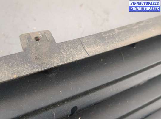 купить Решетка радиатора на Volkswagen Polo 2005-2009