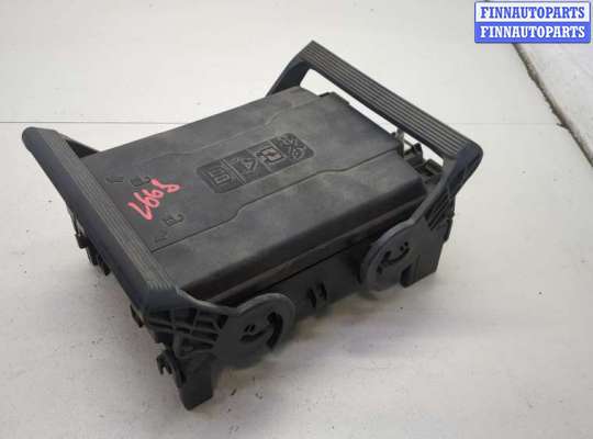 купить Блок предохранителей на Cadillac Escalade 4 2014-2020