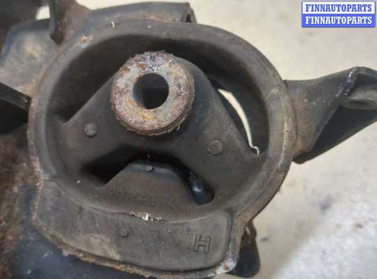 купить Подушка крепления двигателя на Toyota Auris E15 2006-2012