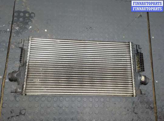 Радиатор интеркулера OP2372268 на Opel Zafira C 2011-2019