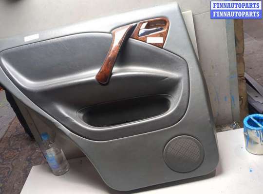 Дверная карта (Обшивка двери) MB1705477 на Mercedes ML W163 1997-2005