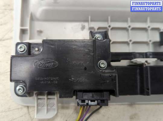 Фонарь салона (плафон) на Ford Escape IV / Kuga III