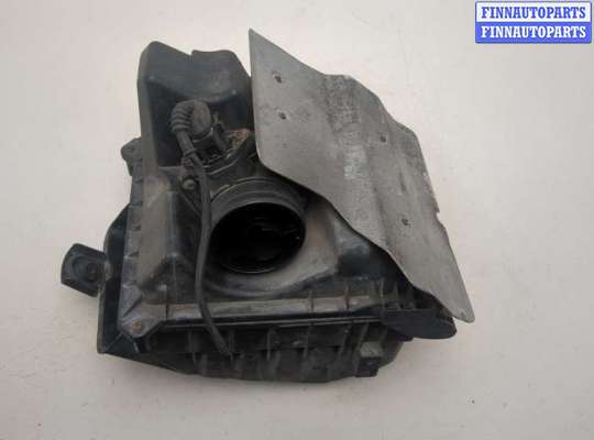 Корпус воздушного фильтра AU1751321 на Audi A4 (B7) 2004-2009