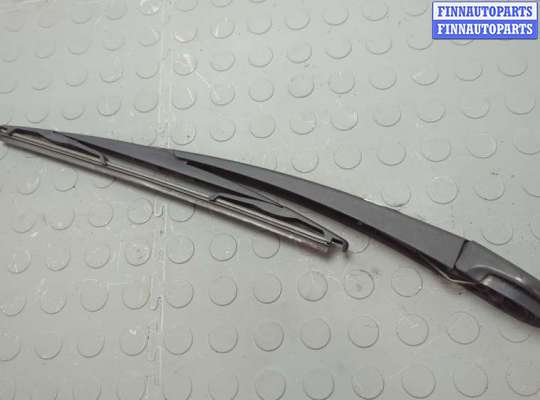 Поводок дворника на Renault Laguna II