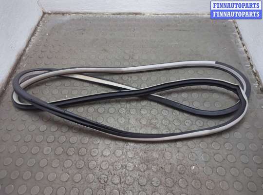 купить Уплотнитель на Infiniti QX56 2010-2013