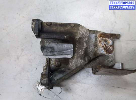 купить Кронштейн двигателя на Suzuki Grand Vitara 2005-2016