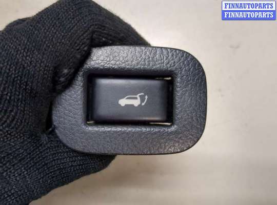 купить Кнопка открывания багажника салонная на Nissan Rogue 2013-2020