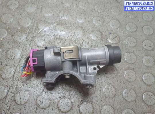 Купить Замок зажигания на Audi A4 (B7) 2004-2009 Замок зажигания AU1720271 на Audi A4 (B7) 2004-2009