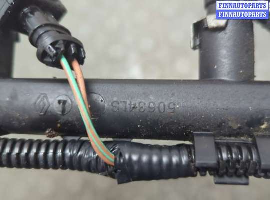 купить Форсунка топливная на Renault Megane 3 2009-2016