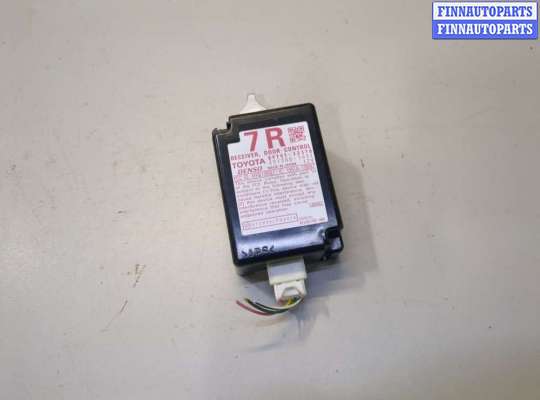 Блок управления дверьми TT877051 на Toyota Corolla E15 2006-2013