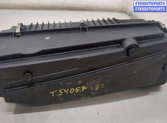 купить Корпус воздушного фильтра на Mercedes CLK W209 2002-2010