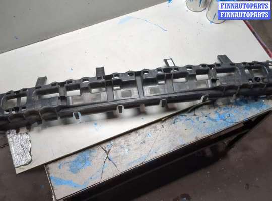 купить Кронштейн бампера на Chrysler 300C 2004-2011