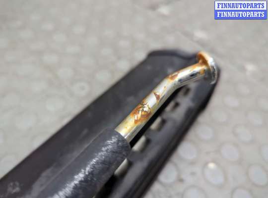 Полка багажника на Volkswagen Golf IV (1J)