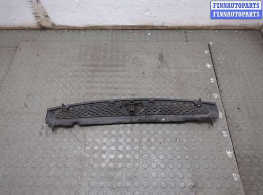 купить Решетка радиатора на Ford Fiesta 2001-2007