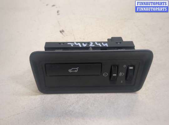 купить Кнопка открывания багажника салонная на Land Rover Range Rover Evoque 2011-2018