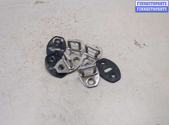 купить Петля замка двери на Volkswagen Golf 5 2003-2009