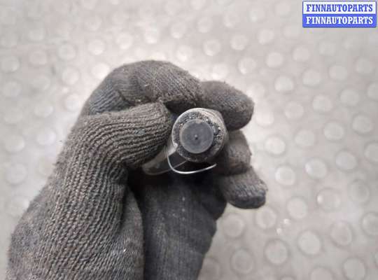 купить Форсунка топливная на Mitsubishi Montero Sport / Pajero Sport 1996-2008