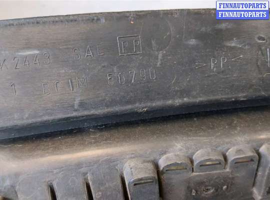 купить Жабо под дворники (дождевик) на Mazda 323 (BA) 1994-1998
