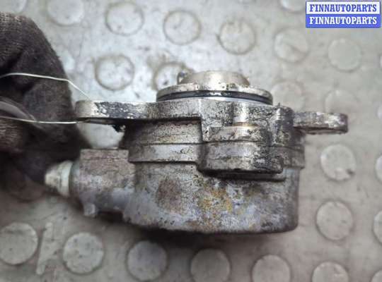 купить Насос вакуумный на Renault Master 1998-2010