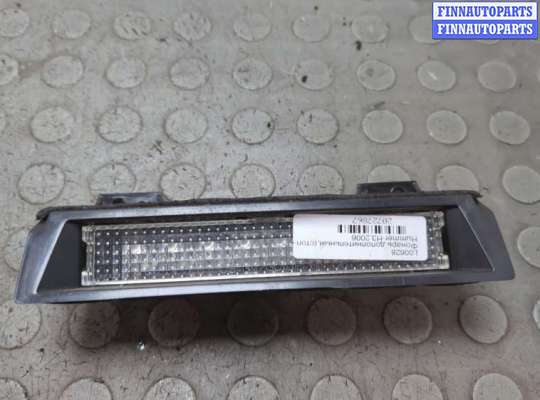 купить Фонарь дополнительный (стоп-сигнал) на Hummer H3