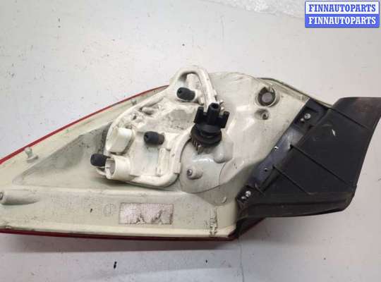 Фонарь задний на Opel Astra J