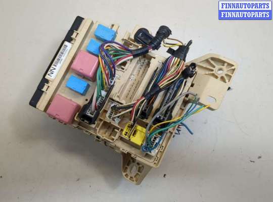 купить Блок предохранителей на Toyota Camry V40 2006-2011