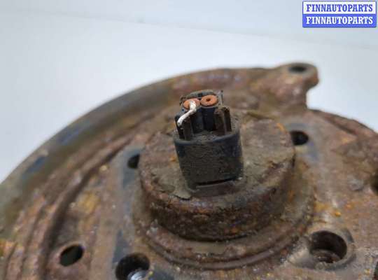 купить Ступица (кулак, цапфа) на Toyota Corolla E12 2001-2006