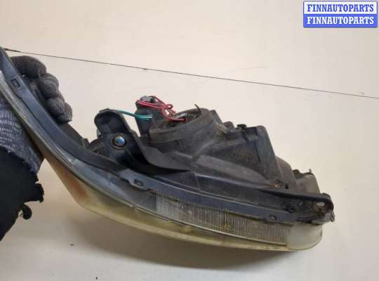 купить Фара (передняя) на Pontiac Vibe 1 2002-2008