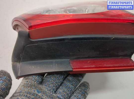 Фонарь задний на Volkswagen Passat B6 (3C)
