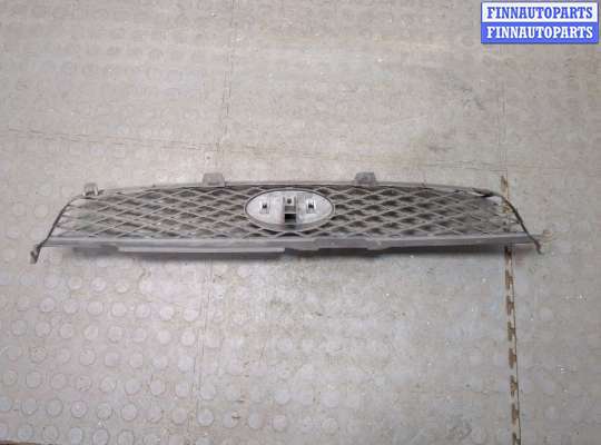 купить Решетка радиатора на Ford Fiesta 2001-2007