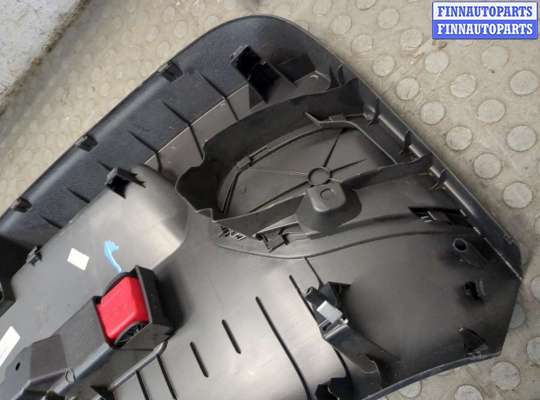 купить Обшивка крышки (двери) багажника на Audi Q3 2011-2014