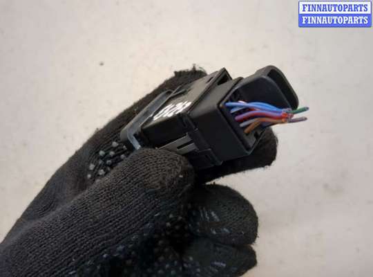 купить Кнопка стояночного тормоза (ручника) на Volkswagen Passat 6 2005-2010