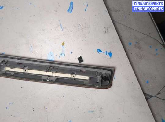 купить Фонарь дополнительный (стоп-сигнал) на Renault Scenic 2009-2012