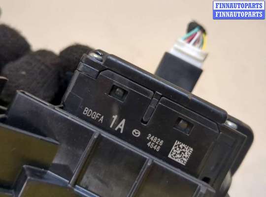 купить Переключатель поворотов и дворников (стрекоза) на Mazda 3 (BP) 2019-2025