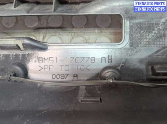 купить Накладка замка капота на Ford Focus 3 2011-2015