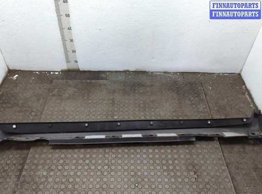 купить Накладка на порог на Toyota C-HR 2016-2023