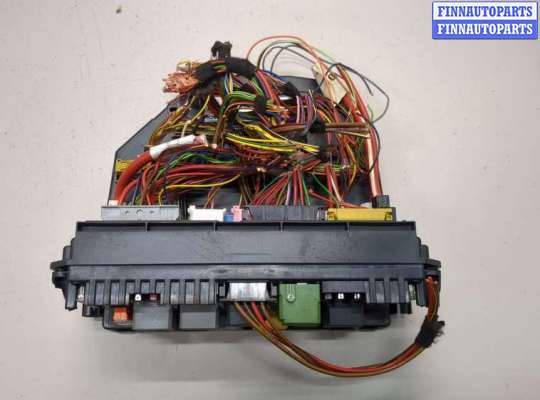 Блок предохранителей MB1693497 на Mercedes E W212 2009-2016