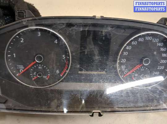 Щиток приборов на Volkswagen Transporter T6