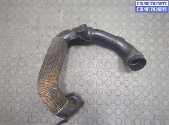 купить Воздухозаборник на Pontiac Vibe 1 2002-2008