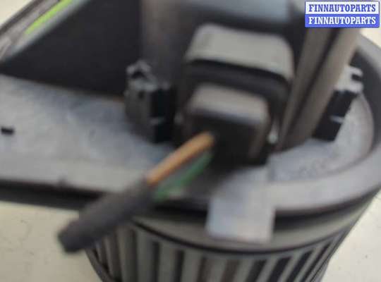 купить Двигатель отопителя (моторчик печки) на Volkswagen Passat 5 1996-2001