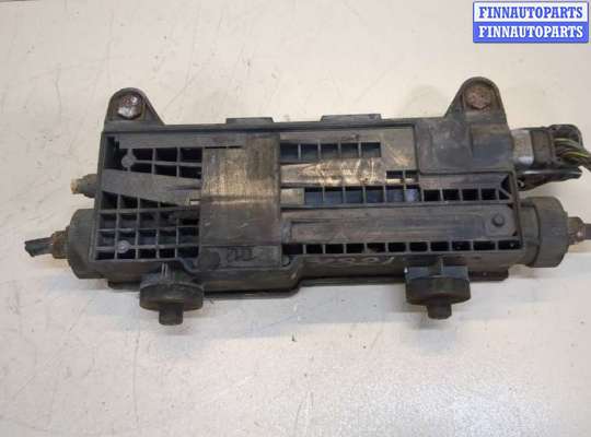 купить Электропривод ручного тормоза (моторчик ручника) на Land Rover Range Rover Sport 2005-2009