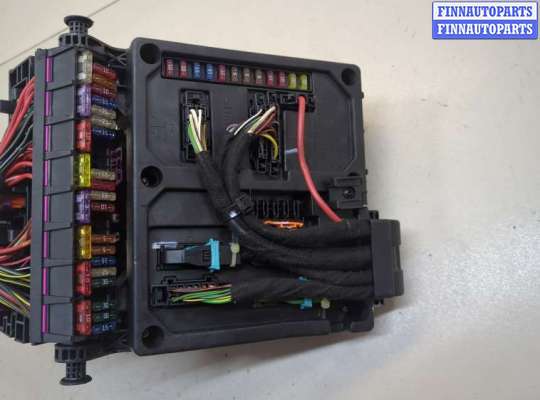 купить Блок предохранителей на Volkswagen Sharan 2000-2010