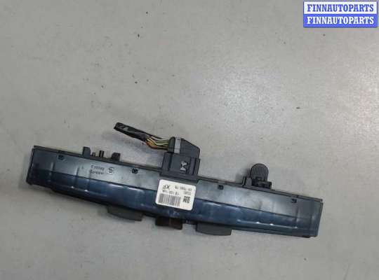 Кнопка аварийки OP2126326 на Opel Zafira B 2005-2012