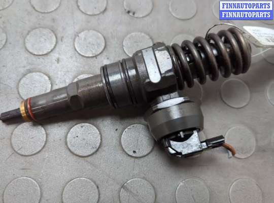Купить Форсунка топливная на Volkswagen Passat 6 2005-2010 Форсунка топливная VG2545885 на Volkswagen Passat 6 2005-2010