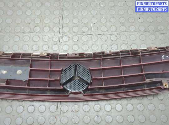 купить Решетка радиатора на Mercedes A W168 1997-2004