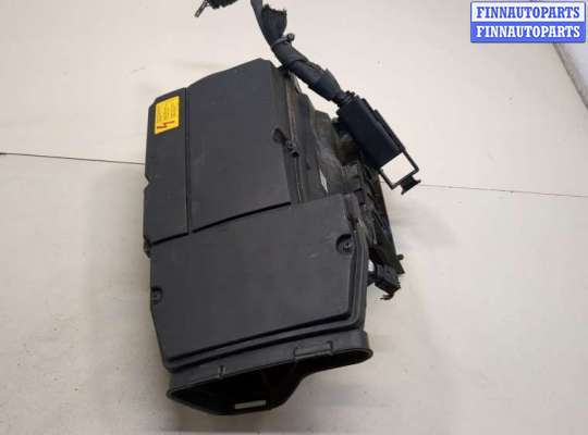 купить Корпус воздушного фильтра на Mercedes C W203 2000-2008
